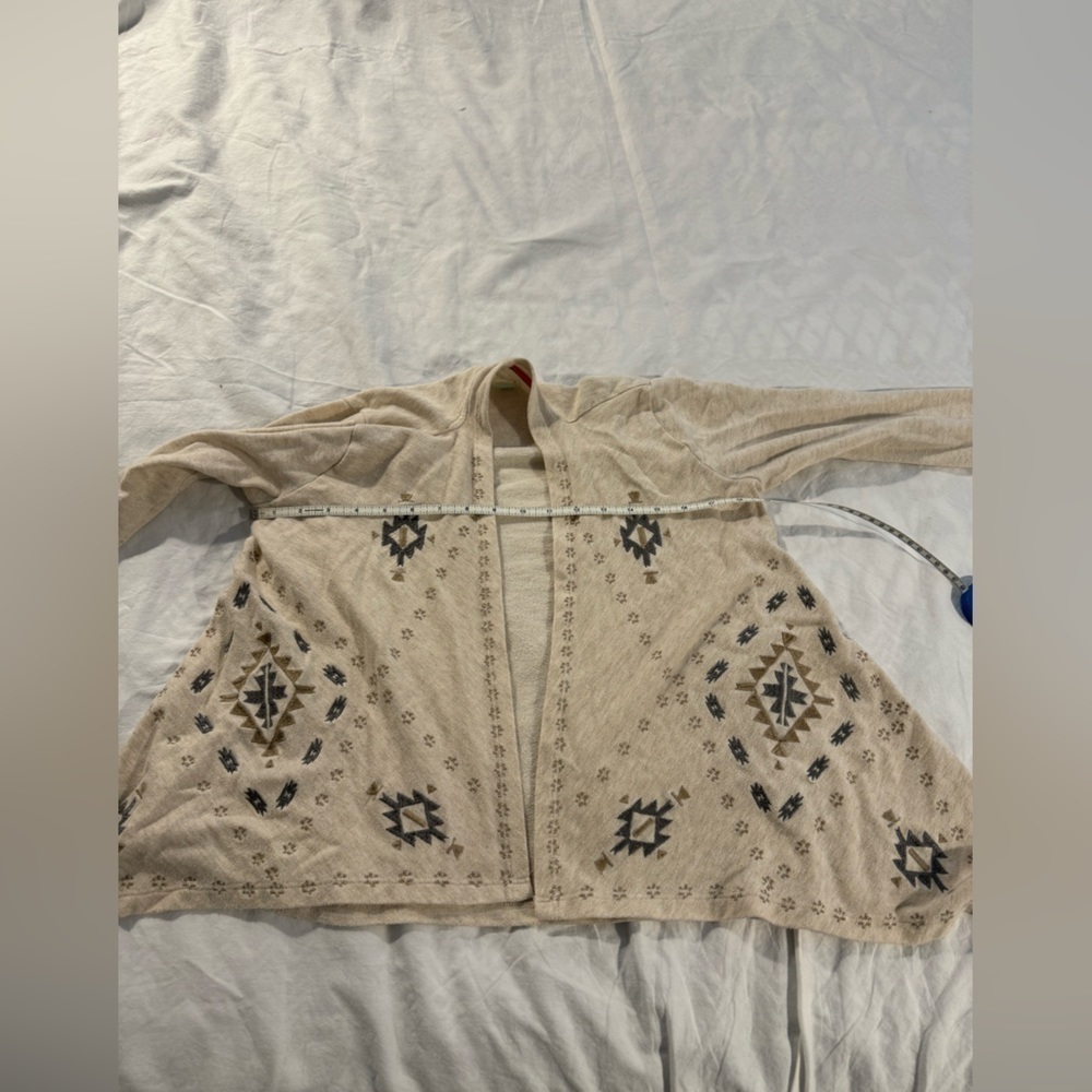 Maurice’s Women’s cardigan sweater no closure size S